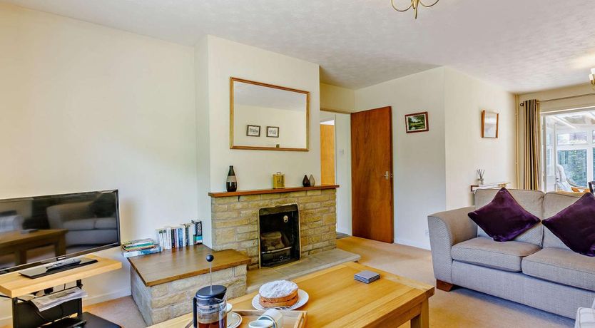 Photo of 2 Bed in Moreton In Marsh