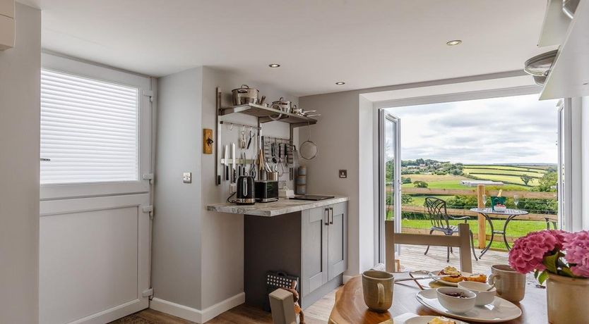 Photo of 1 Bed in Boyton