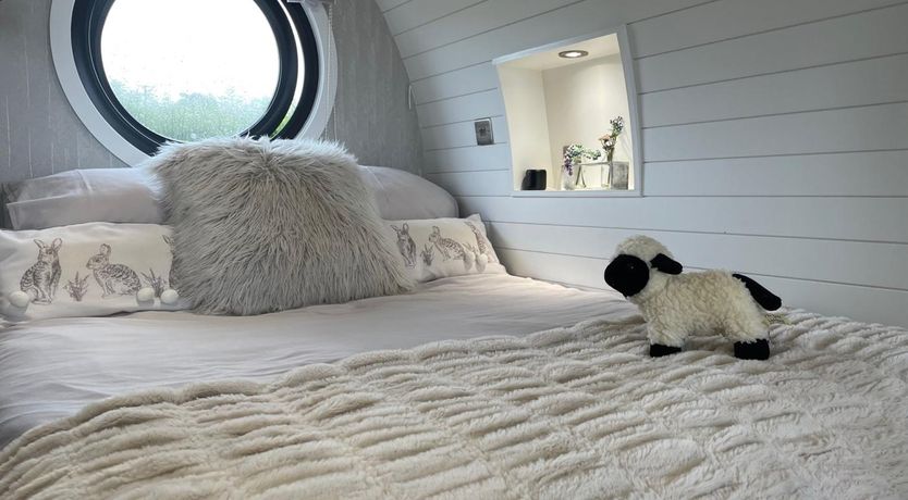 Photo of 1 Bed in South Brent