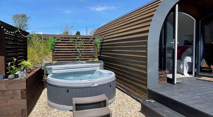 Photo of 1 Bed in South Brent