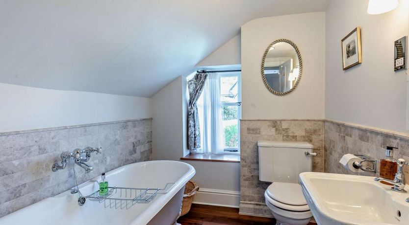 Photo of 3 Bed in Troutbeck Bridge