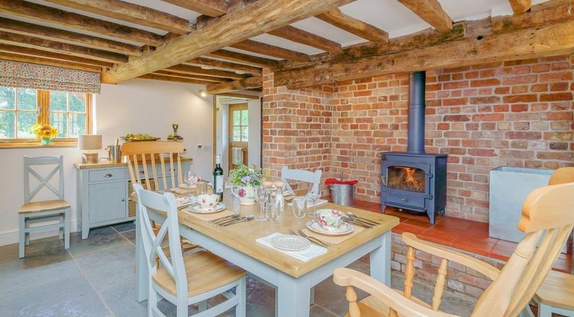 Photo of 2 Bed in Hanmer