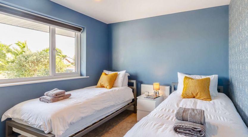 Photo of 3 Bed in Brixham