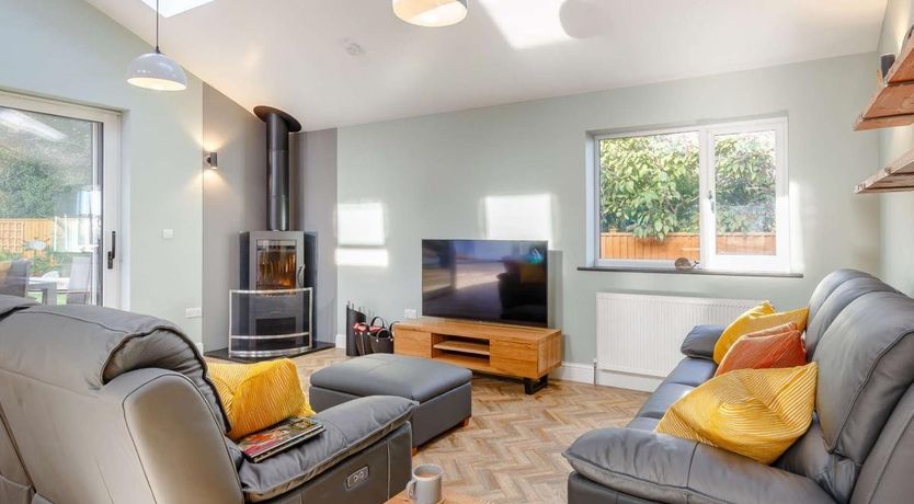 Photo of 3 Bed in Brixham