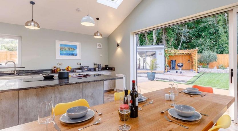 Photo of 3 Bed in Brixham