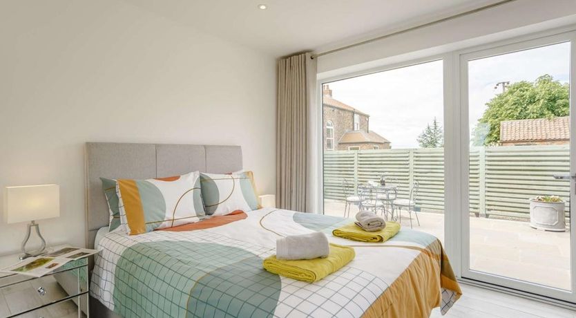 Photo of 2 Bed in Brompton