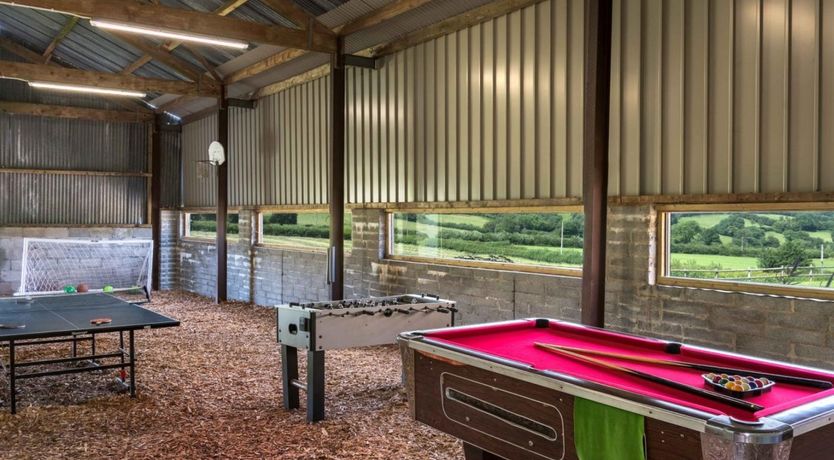 Photo of 2 Bed in Llangadog