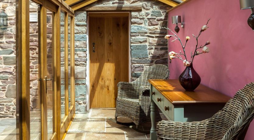 Photo of 2 Bed in Llangadog