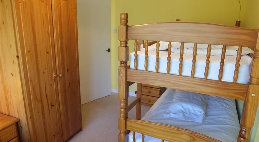Photo of 2 Bed in Tenby
