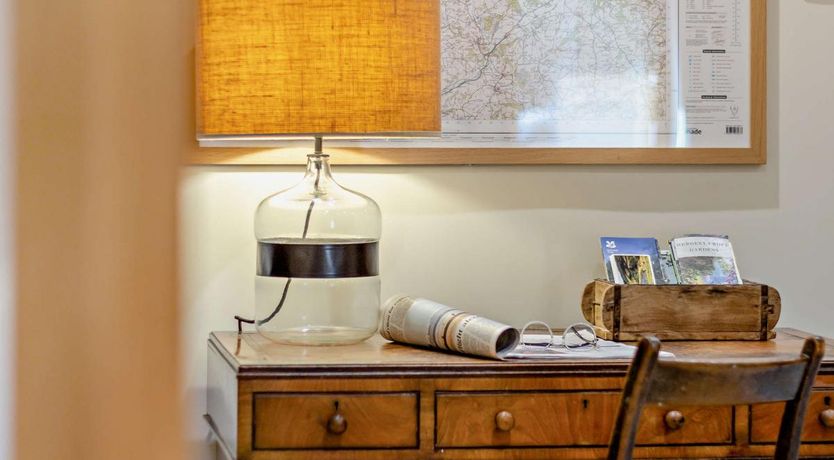 Photo of 2 Bed in Madley