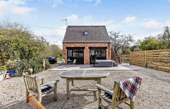 2 Bed in Bidford On Avon Holiday Cottage