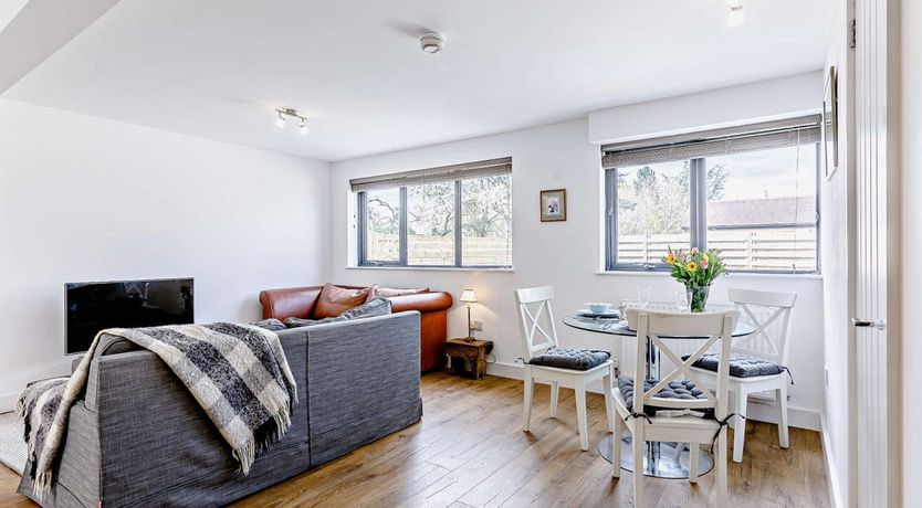 Photo of 2 Bed in Bidford On Avon
