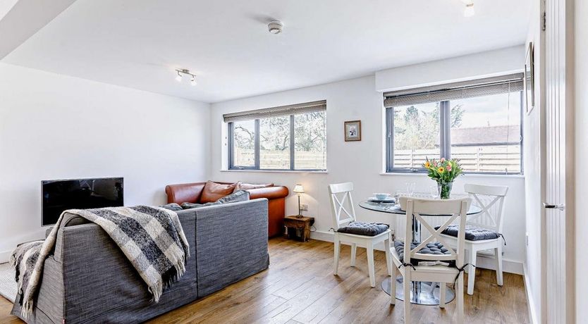 Photo of 2 Bed in Bidford-on-Avon