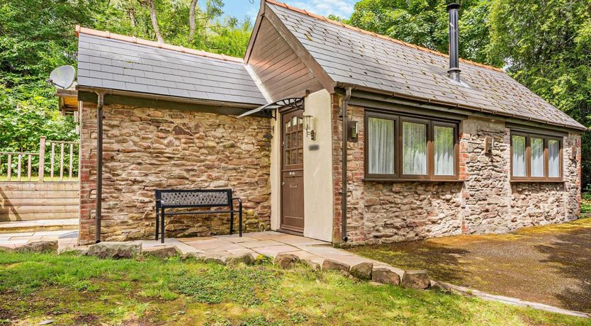 Photo of 1 Bed in Abergavenny