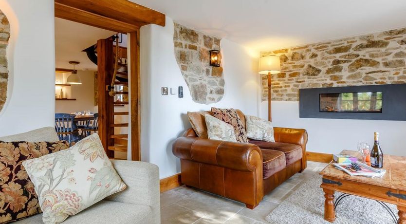 Photo of 2 Bed in Bishops Tawton