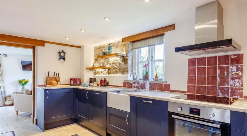 Photo of 2 Bed in Bishops Tawton