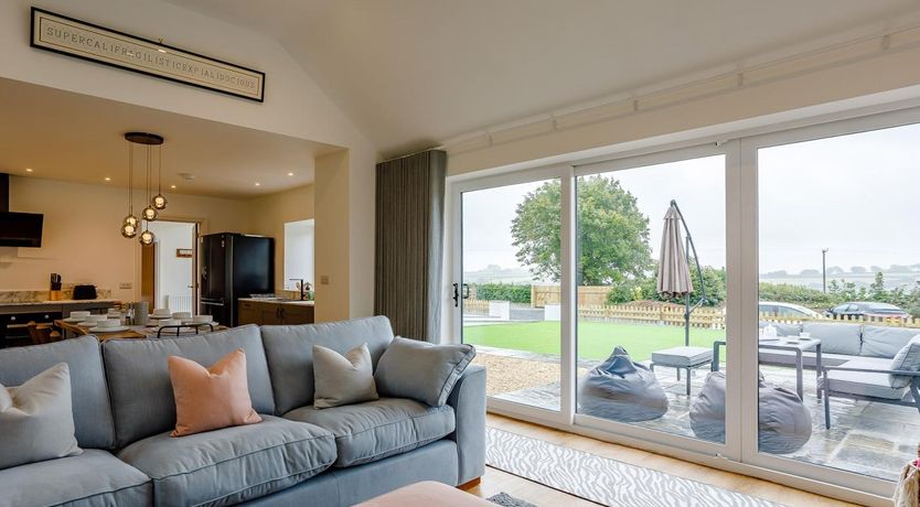 Photo of 4 Bed in Torrington