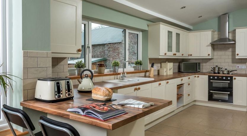 Photo of 4 Bed in Defynnog