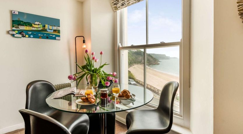 Photo of 2 Bed in Tenby