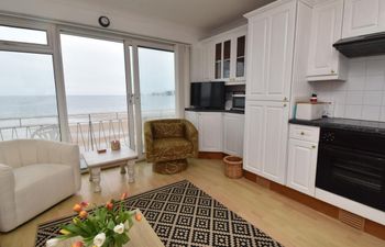 in Saundersfoot (FB246) Apartment