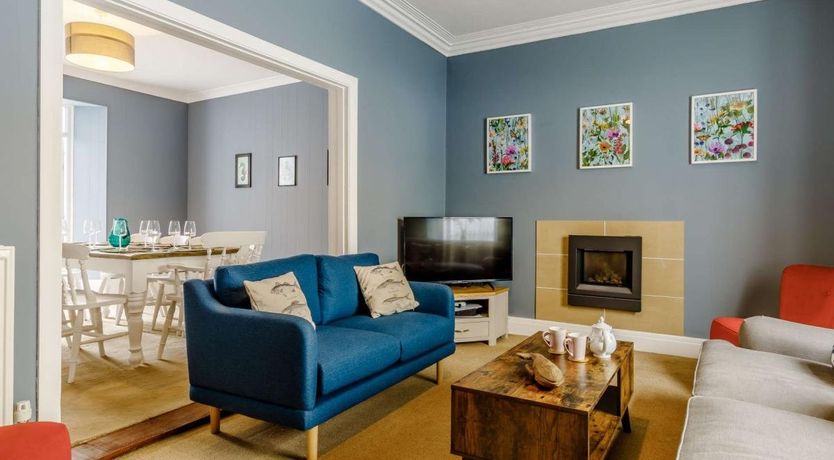 Photo of 5 Bed in Tenby