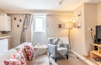 2 Bed in Cosheston Apartment