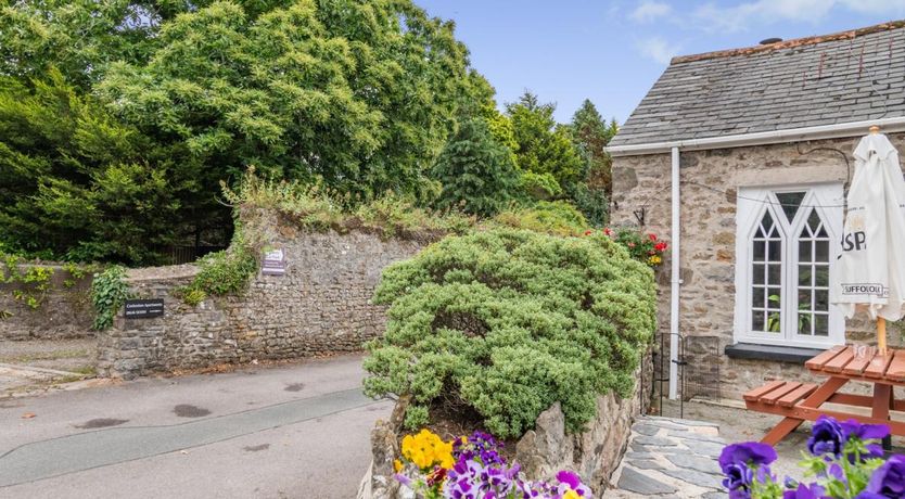 Photo of 2 Bed in Cosheston