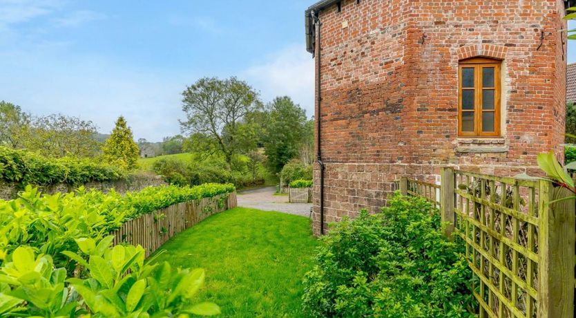 Photo of in Clearwell (78375)