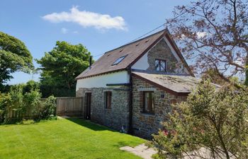 1 Bed in Hartland Holiday Cottage