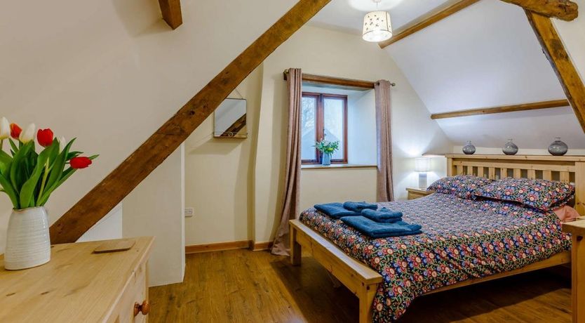 Photo of 1 Bed in Hartland