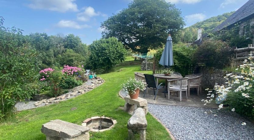Photo of 1 Bed in Lower Chapel