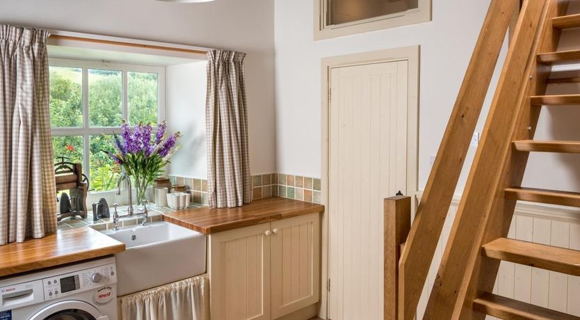 Photo of 1 Bed in Lower Chapel