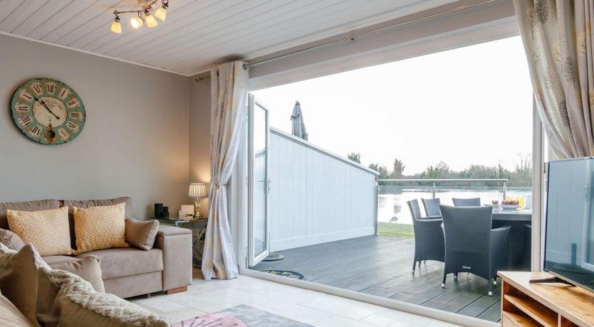 Photo of 3 Bed in South Cerney