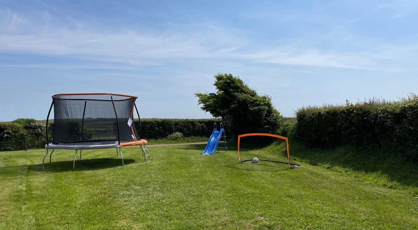 Photo of 4 Bed in Bideford