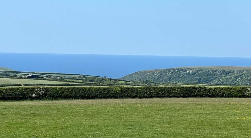 Photo of 4 Bed in Hartland