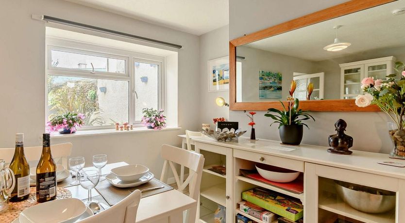 Photo of 3 Bed in Tenby