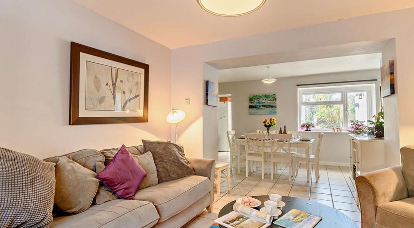 Photo of 3 Bed in Tenby