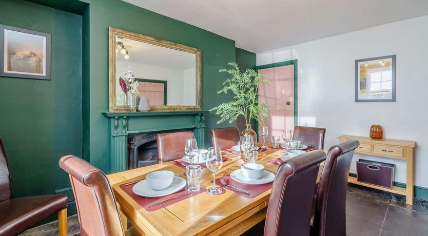 Photo of 3 Bed in Gosforth