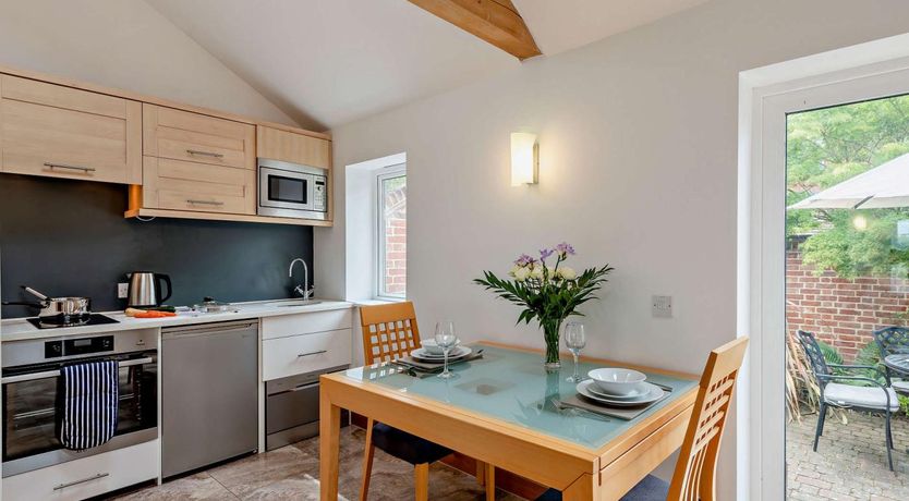 Photo of 1 Bed in Lymington