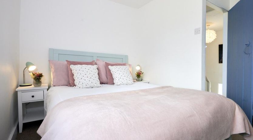 Photo of 2 Bed in Oxen Park