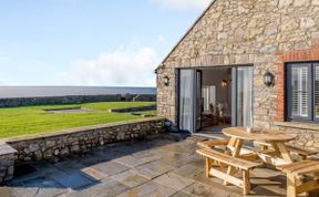 Photo of in Ogmore-by-Sea  (86495)