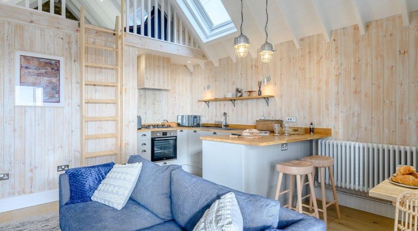 Photo of 2 Bed in Southerndown