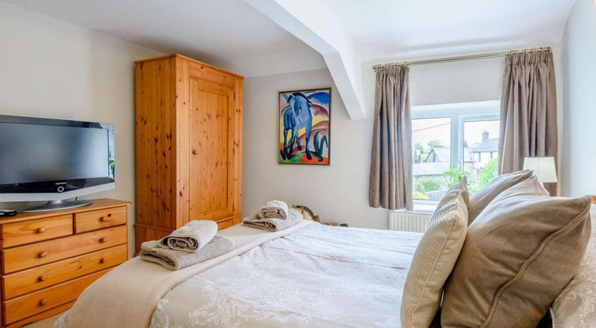 Photo of 2 Bed in Woolsery