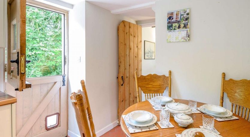 Photo of 2 Bed in Woolsery