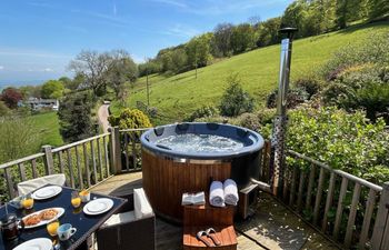 2 Bed in Abergavenny Holiday Cottage