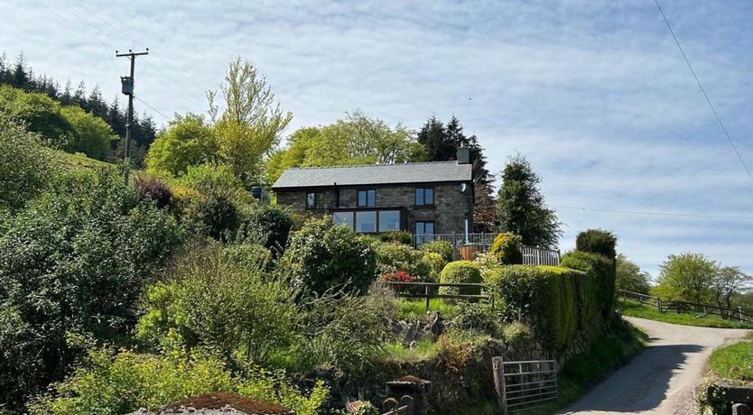 Photo of 2 Bed in Llanover