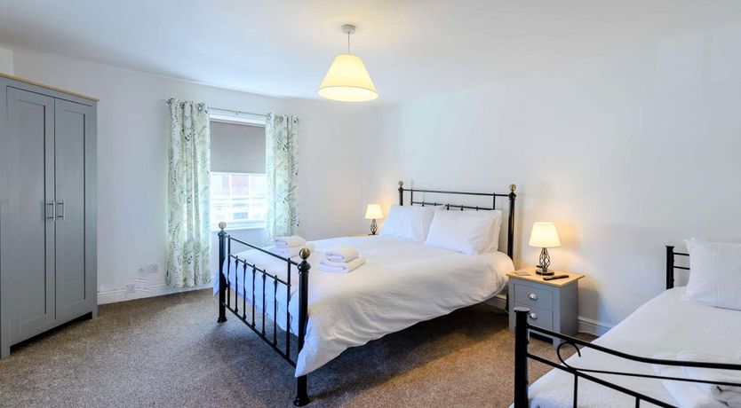 Photo of 4 Bed in Skegness