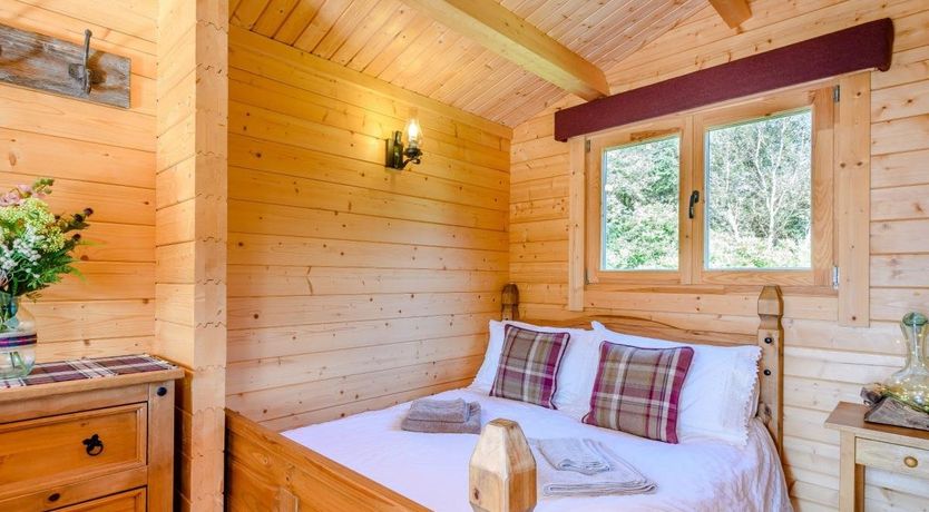 Photo of 1 Bed in Garelochhead