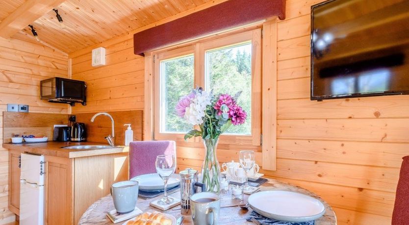 Photo of 1 Bed in Garelochhead