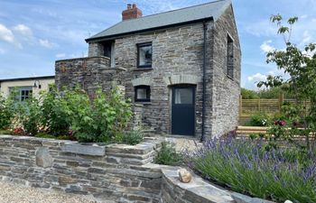 in Cardigan (83918) Holiday Cottage